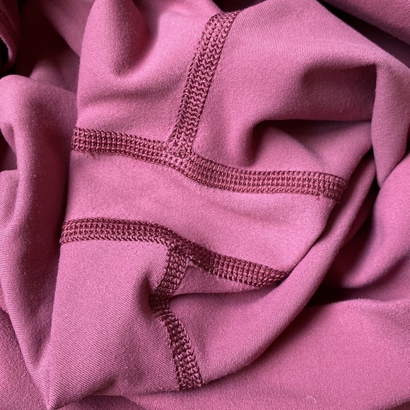 Align 25” misty merlot size 2 lululemon euc - Picture 8 of 13